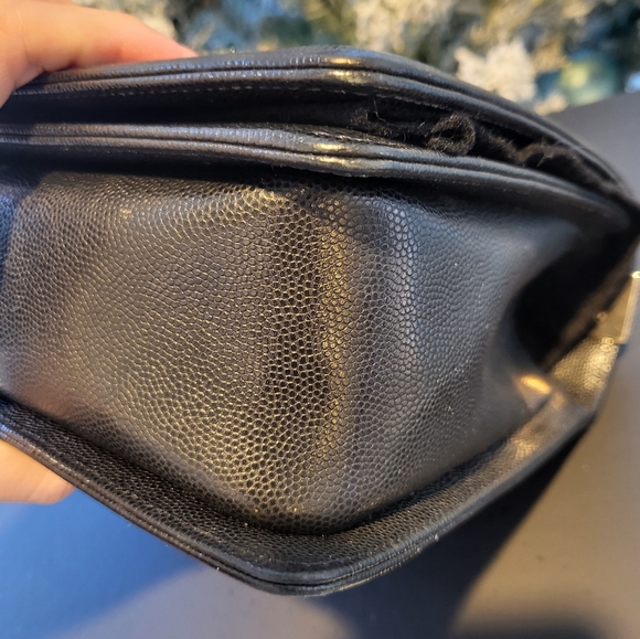 🚫Sold on Ⓜ️🚫Authentic Channel new medium boy bag - Picture 6 of 14